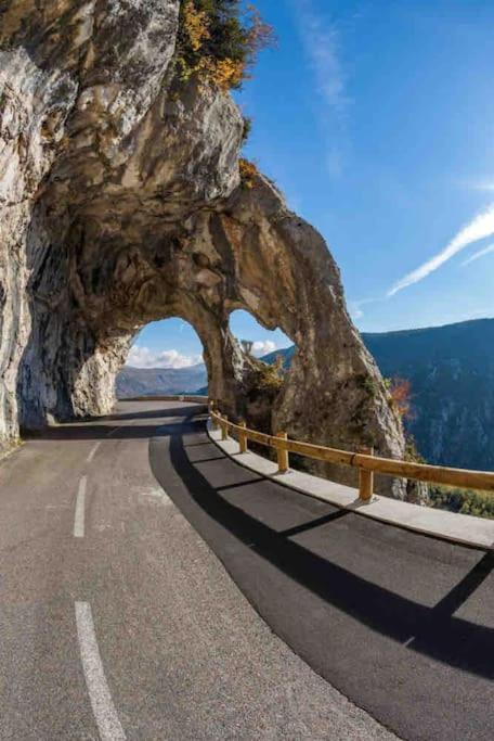 Greolieres: Superbe Studio Avec Vue Montagne Eksteriør bilde